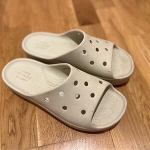 CROCS Classic White Comfort Platform sandal